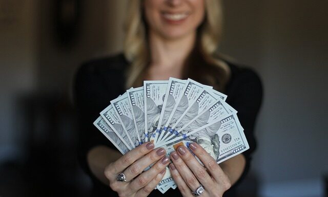 Czy niania może zarabiać mniej niż minimalne wynagrodzenie?